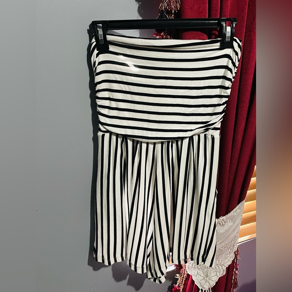 Cute Striped Strapless Romper
